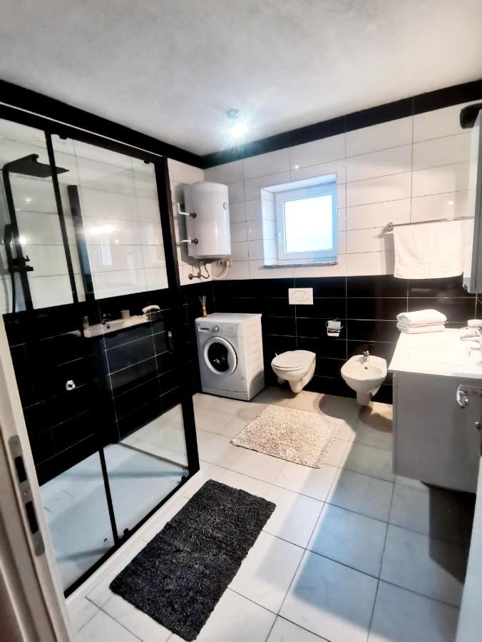 Apartment Mario Livno Extérieur photo